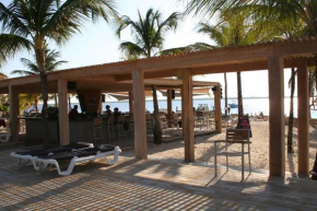 Гостиница Eden Beach Resort - Bonaire  Кралендейк